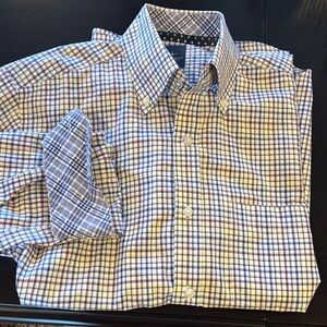 Tailorbyrd Multicolor Plaid Button Down Shirt.  Men’s size M.  EUC.